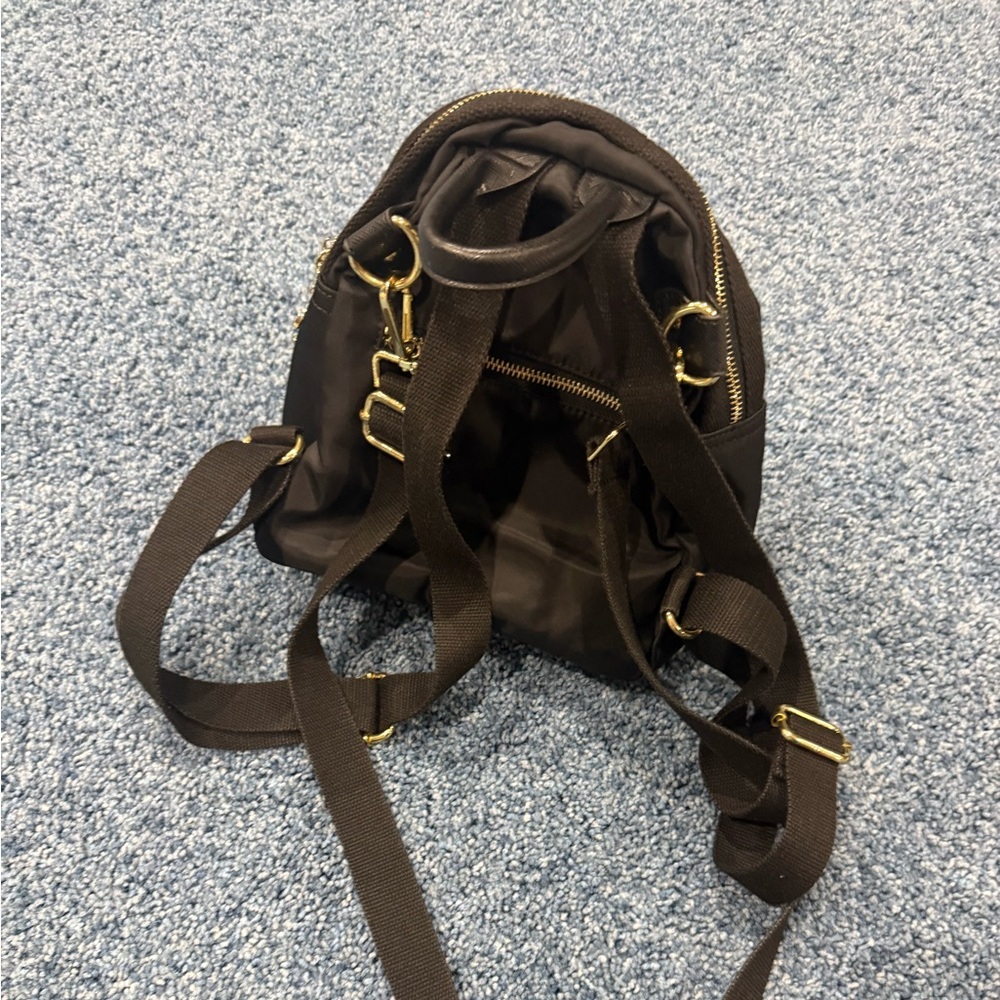 Chanel Elegant Black Backpack - Picture 5 of 8
